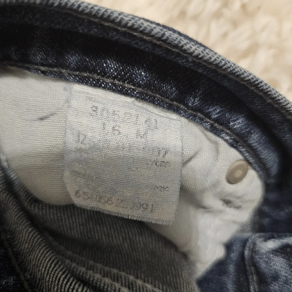 Lee Classic Blue Jeans with Brown Label - Picture 5 of 5